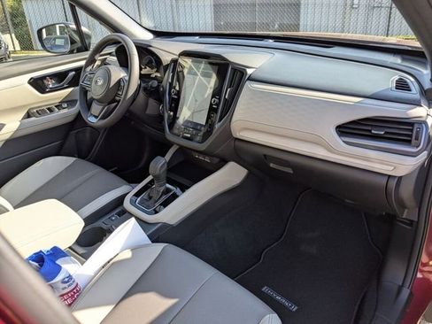 Certified 2025 Subaru Forester Limited image 40