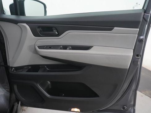 Used 2020 Honda Odyssey LX image 11