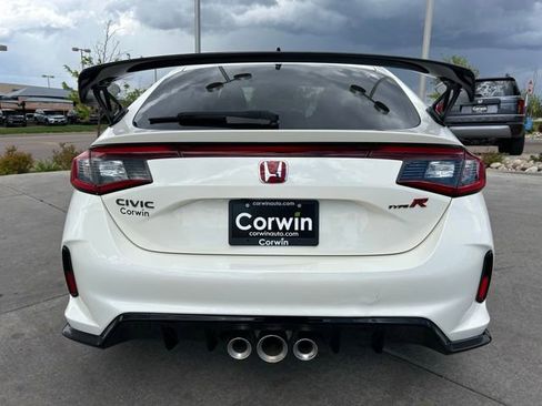Used 2025 Honda Civic Type R image 7
