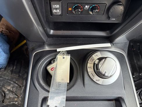 Used 2016 Toyota 4Runner Limited image 26