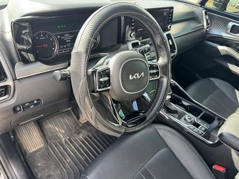 Used 2022 Kia Sorento SX image 15