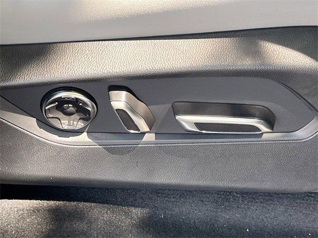 Used 2026 Acura MDX w/ Technology Package FWD image 31