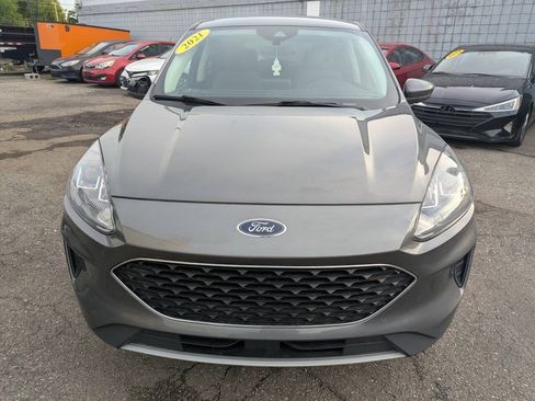 Used 2021 Ford Escape SE AWD/4WD image 2