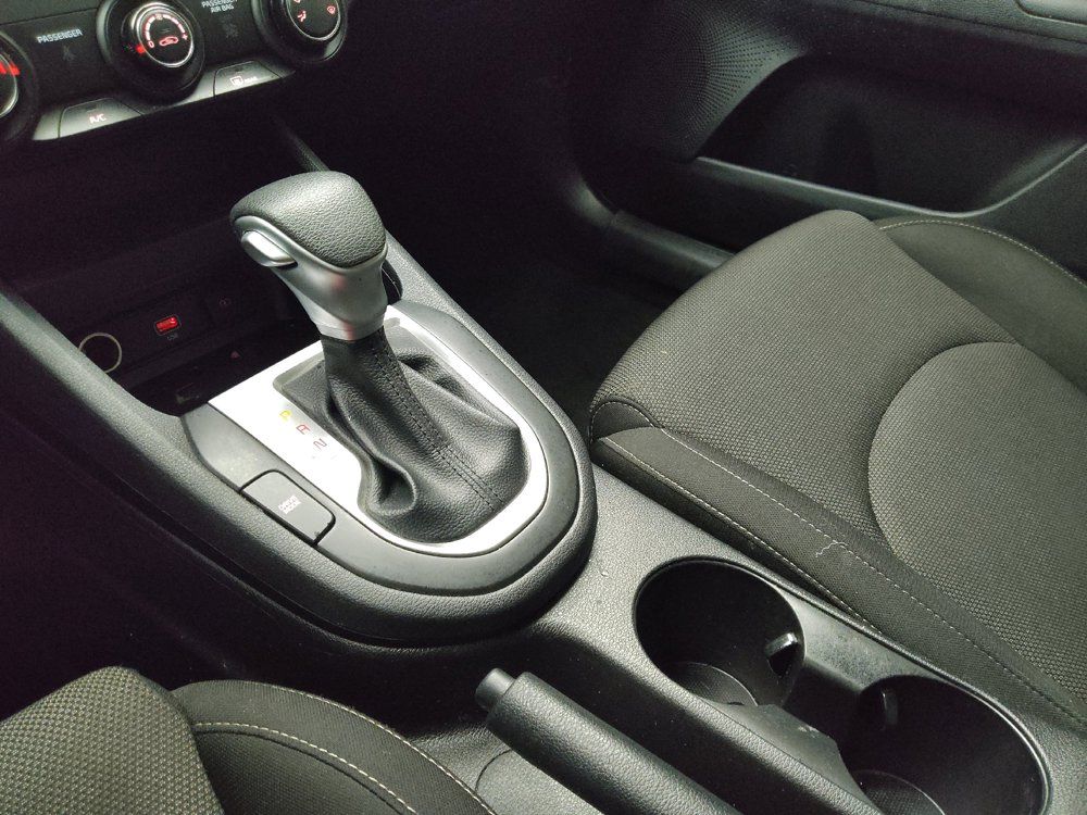 Used 2024 Kia Forte LXS w/ LXS Technology Package FWD image 26