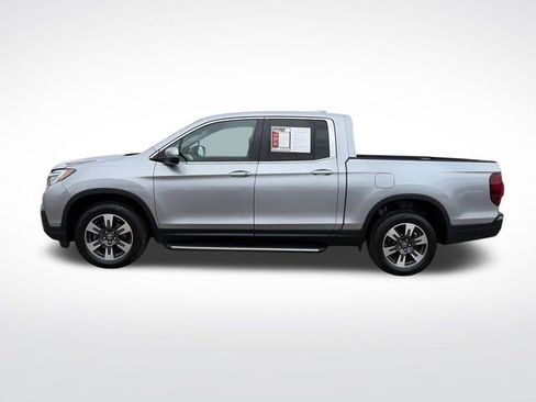 Used 2017 Honda Ridgeline RTL-T image 3