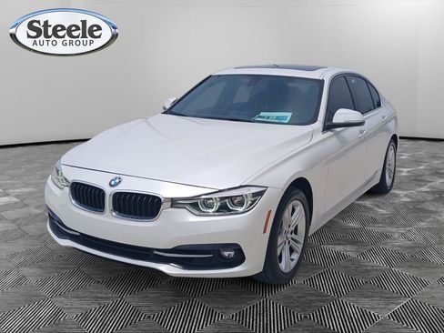Used 2018 BMW 330i xDrive Sedan AWD/4WD image 1