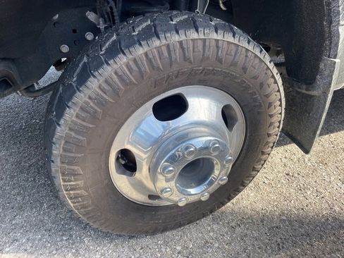 Used 2024 Ford F350 King Ranch image 3