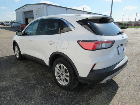 Used 2021 Ford Escape SE FWD image 5