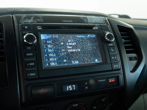 Used 2013 Toyota Tacoma 2WD Regular Cab image 14