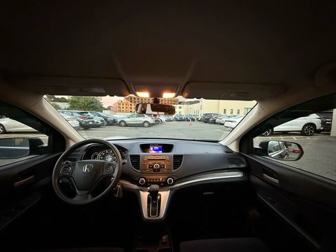 Used 2013 Honda CR-V LX image 23