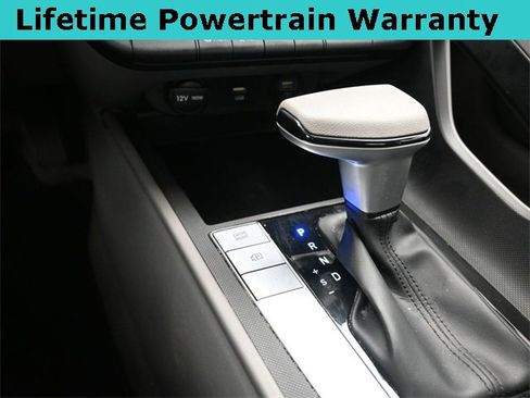 Used 2022 Hyundai Elantra SEL image 29