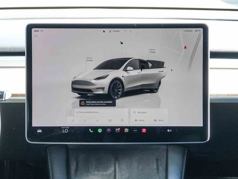Used 2023 Tesla Model Y Long Range image 12