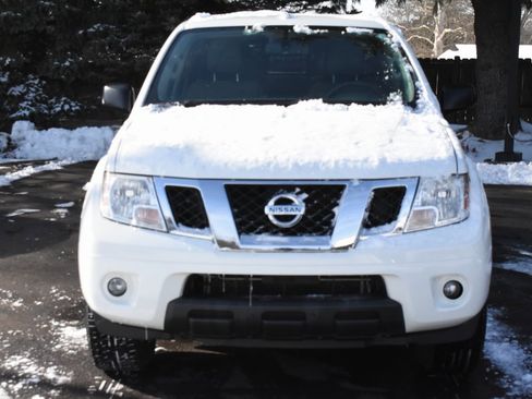 Used 2016 Nissan Frontier SV w/ SV Value Truck Package image 2