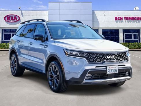 Certified 2023 Kia Sorento SX Prestige AWD/4WD image 3