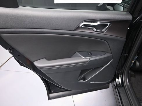 New 2026 Kia Sportage SX FWD image 30