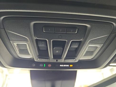 Used 2023 GMC Sierra 1500 AT4 w/ AT4 Premium Package image 24