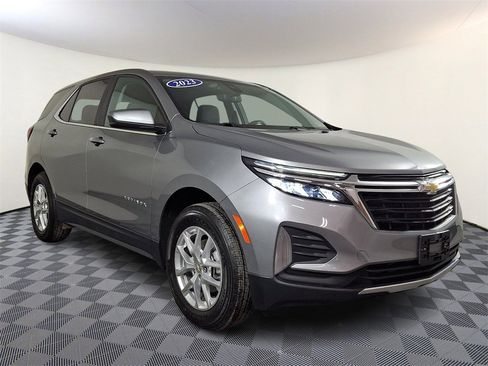Used 2023 Chevrolet Equinox LT image 1