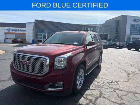 Used 2017 GMC Yukon Denali w/ Open Road Package AWD/4WD image 15
