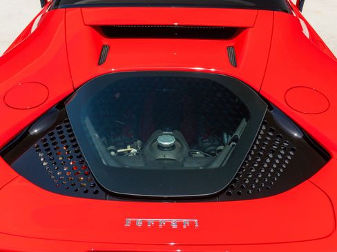 Used 2021 Ferrari SF90 Stradale AWD/4WD image 18