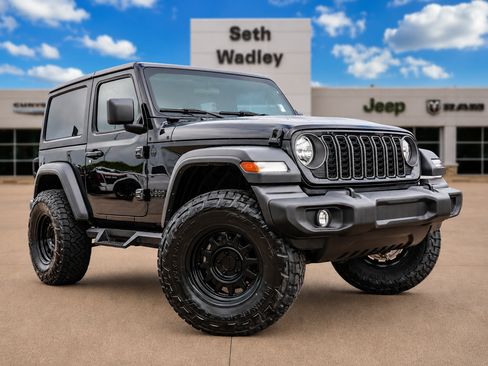 Used 2025 Jeep Wrangler Sport AWD/4WD image 53