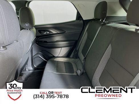Used 2021 Chevrolet TrailBlazer LS FWD image 24