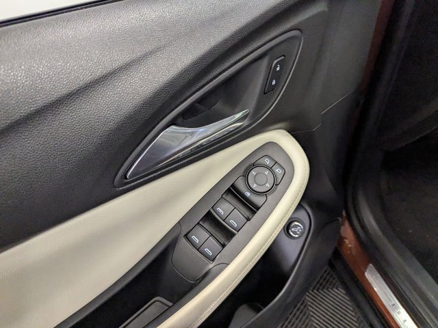 Used 2021 Buick Encore GX Select AWD/4WD image 14
