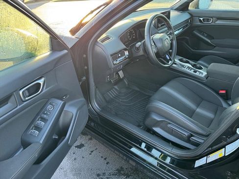 Used 2022 Honda Civic Sport image 12