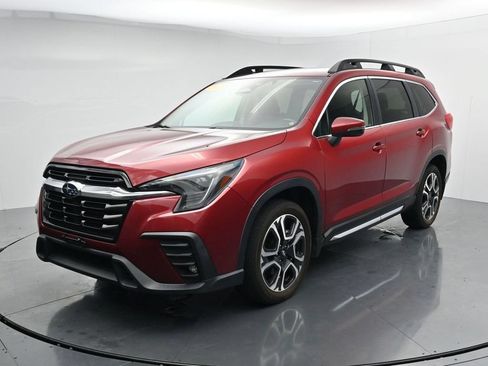 Used 2023 Subaru Ascent Limited AWD/4WD image 4
