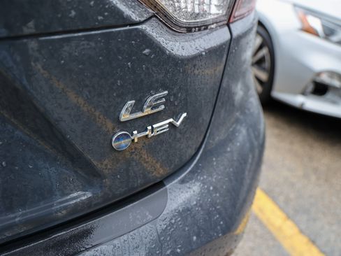 Used 2026 Toyota Corolla LE FWD image 12