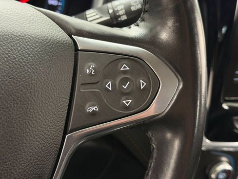 Used 2018 Chevrolet Traverse LT FWD image 15