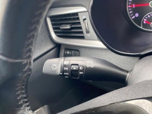 Used 2020 Kia Optima S w/ S Panoramic Sunroof Package image 18