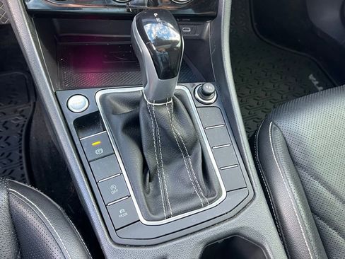 Used 2023 Volkswagen Jetta SEL image 36