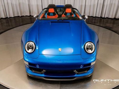 Used 1995 Porsche 911 Carrera RWD image 9