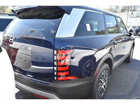 New 2026 Hyundai Palisade SE image 3