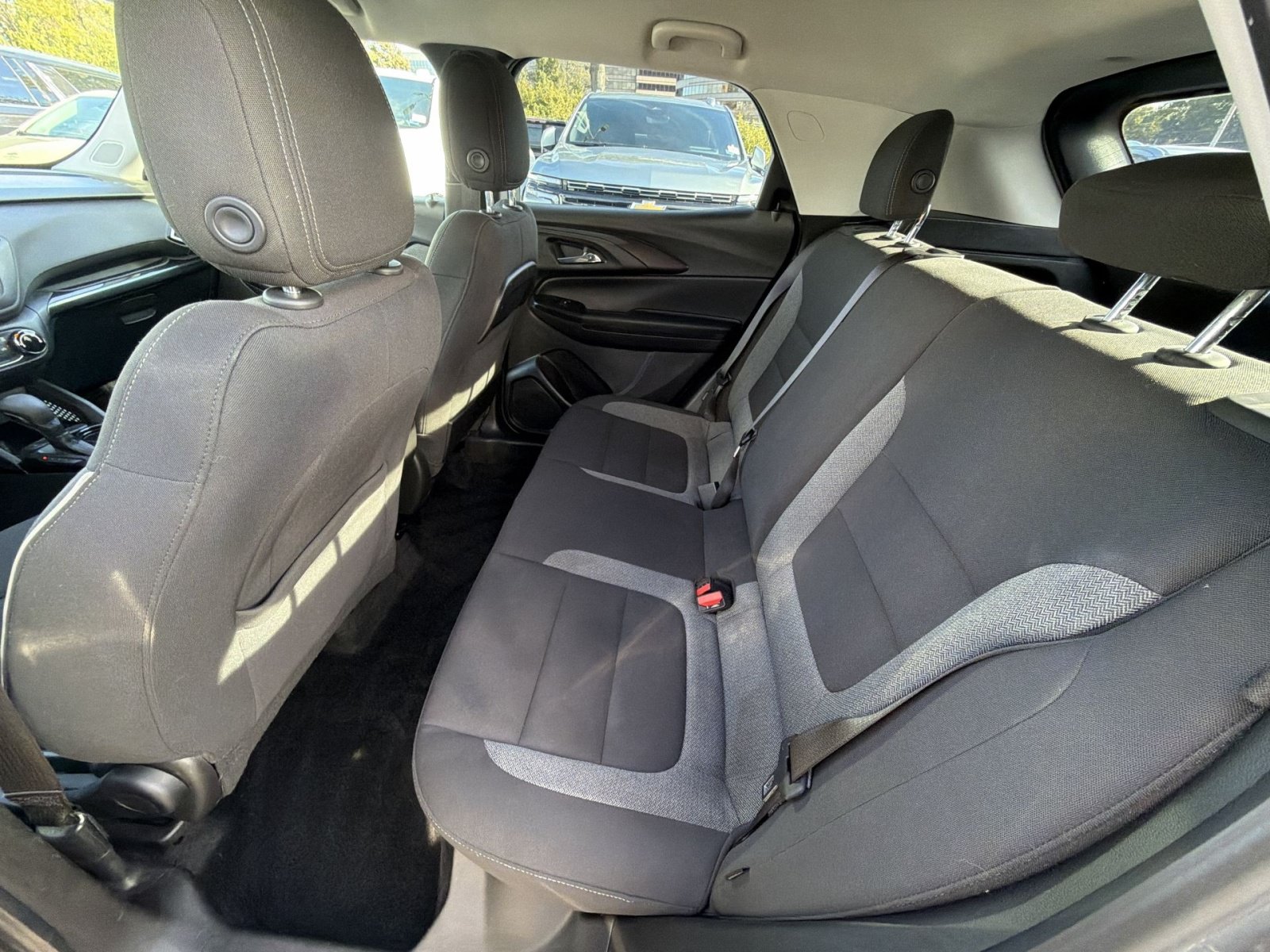 Used 2021 Chevrolet TrailBlazer LS FWD image 24