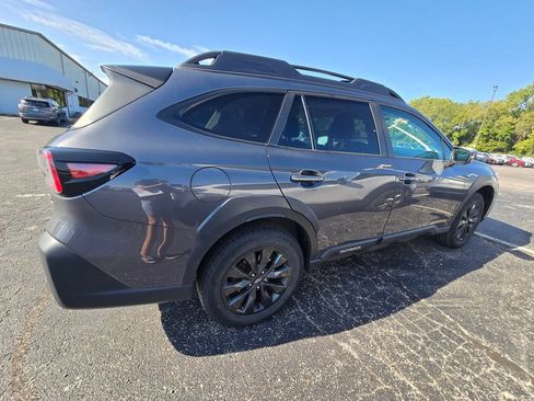 Used 2024 Subaru Outback Onyx Edition XT AWD/4WD image 8