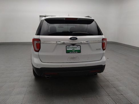 Used 2017 Ford Explorer FWD image 6