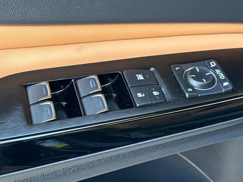 Used 2023 Lexus ES 350 w/ Premium Package image 12