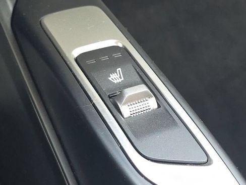 Used 2024 Kia Sorento S w/ Panoramic Sunroof Package FWD image 36