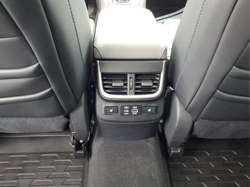 Used 2024 Subaru Outback Limited XT w/ Popular Package #2 AWD/4WD image 16