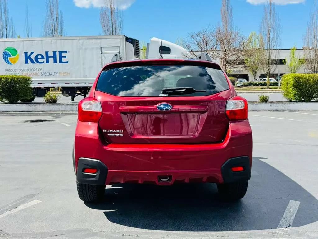 Used 2015 Subaru Crosstrek 2.0i Premium AWD/4WD image 4