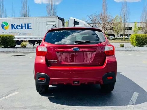 Used 2015 Subaru Crosstrek 2.0i Premium AWD/4WD image 4