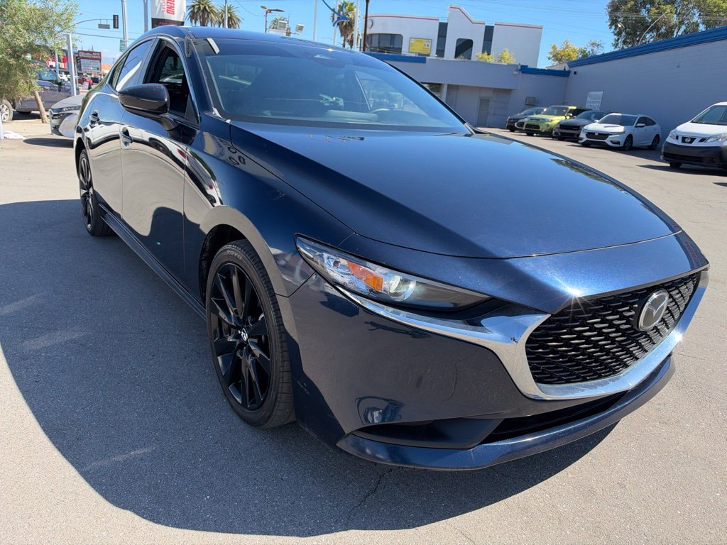 Used 2025 MAZDA MAZDA3 s FWD image 1
