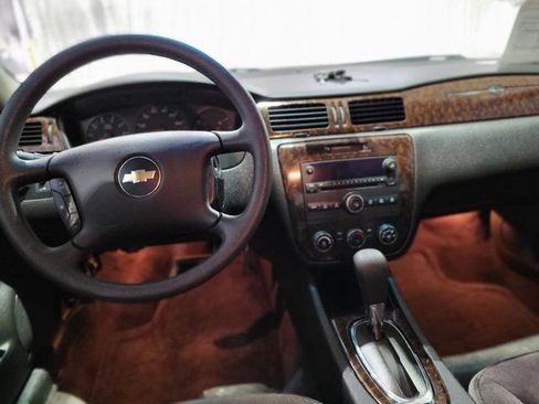 Used 2014 Chevrolet Impala LS image 4