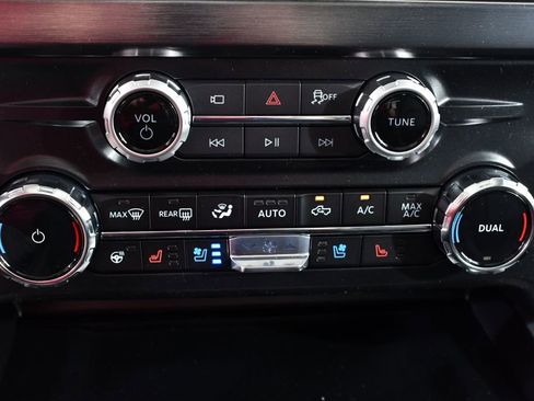 New 2026 Ford F350 Lariat w/ Lariat Ultimate Package AWD/4WD image 29