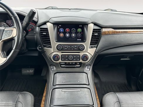 Used 2016 GMC Yukon XL Denali w/ Open Road Package image 11
