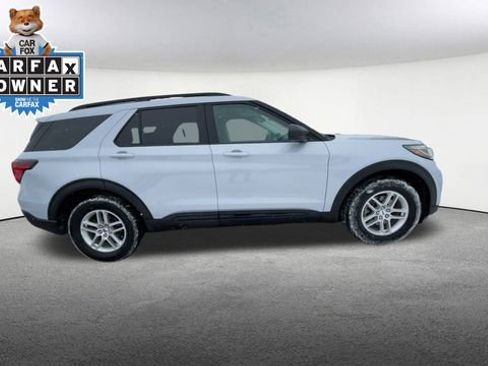 Used 2026 Ford Explorer Active image 9