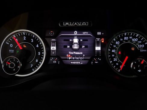 Used 2020 RAM 1500 Big Horn AWD/4WD image 25