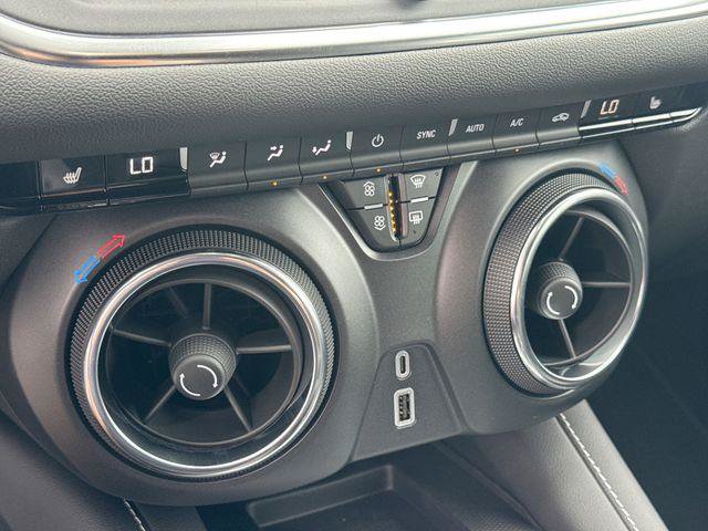 New 2026 Chevrolet Blazer LT w/ Convenience Package FWD image 17