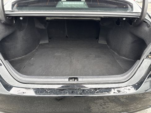 Used 2021 Toyota Camry XSE image 5